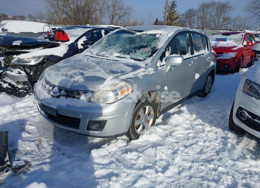 Photo 2 of 2007 Nissan Versa 1.8SL (VIN 3N1BC13E27L448334)