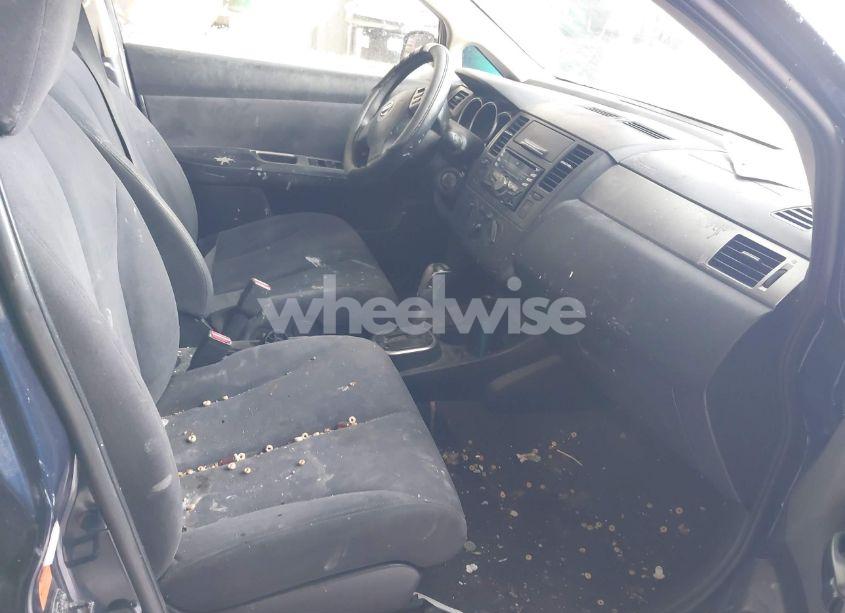 Photo 5 of 2008 Nissan Versa 1.8S (VIN 3N1BC13E28L374656)