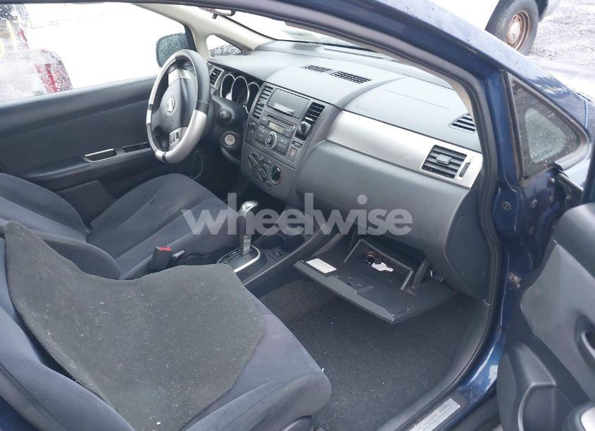 Photo 5 of 2008 Nissan Versa 1.8S (VIN 3N1BC13E28L394910)