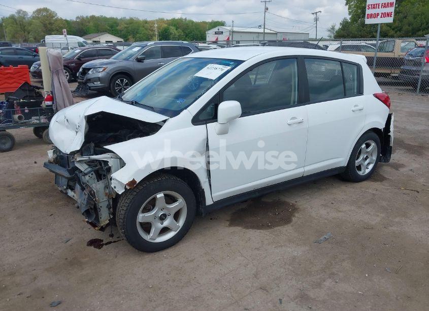 Photo 2 of 2009 Nissan Versa 1.8S (VIN 3N1BC13E29L372004)