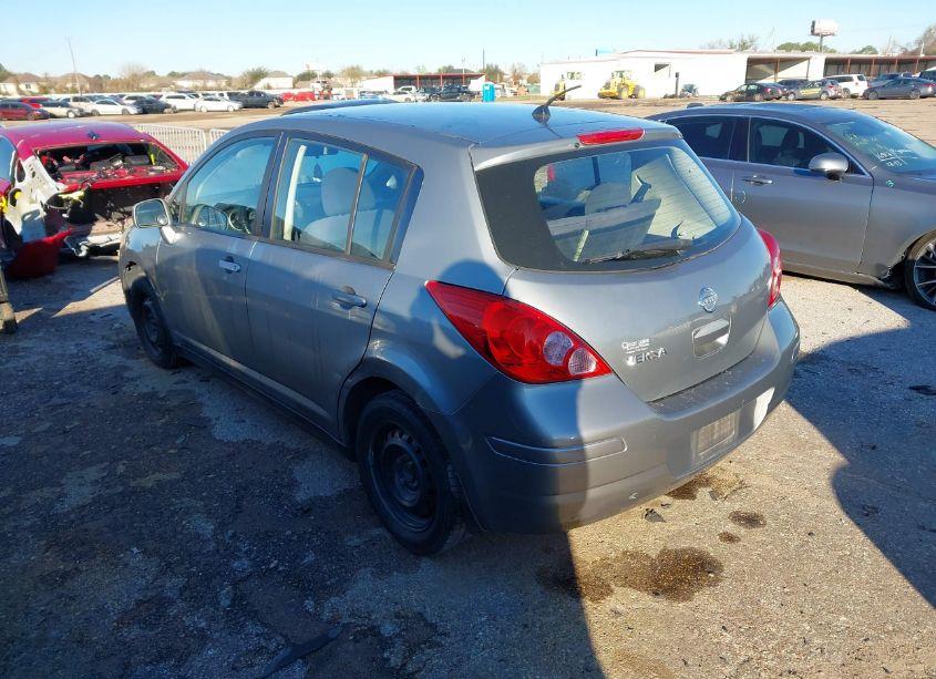 Photo 3 of 2009 Nissan Versa 1.8S (VIN 3N1BC13E29L402005)
