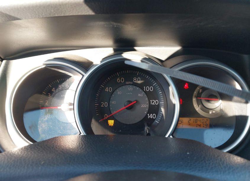 Photo 7 of 2009 Nissan Versa 1.8S (VIN 3N1BC13E29L402005)