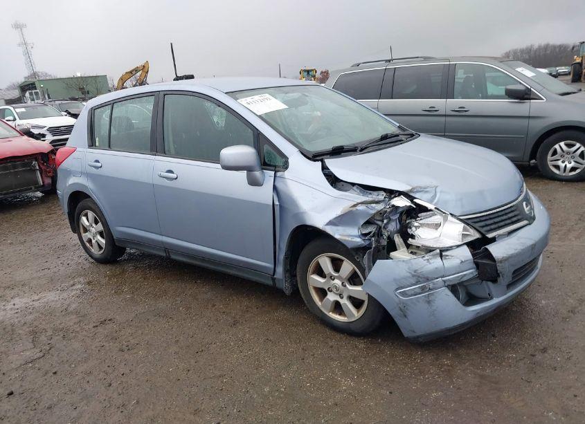 2009 Nissan Versa 1.8SL (VIN 3N1BC13E29L413442) main photo