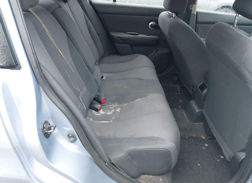 Photo 8 of 2009 Nissan Versa 1.8SL (VIN 3N1BC13E29L413442)