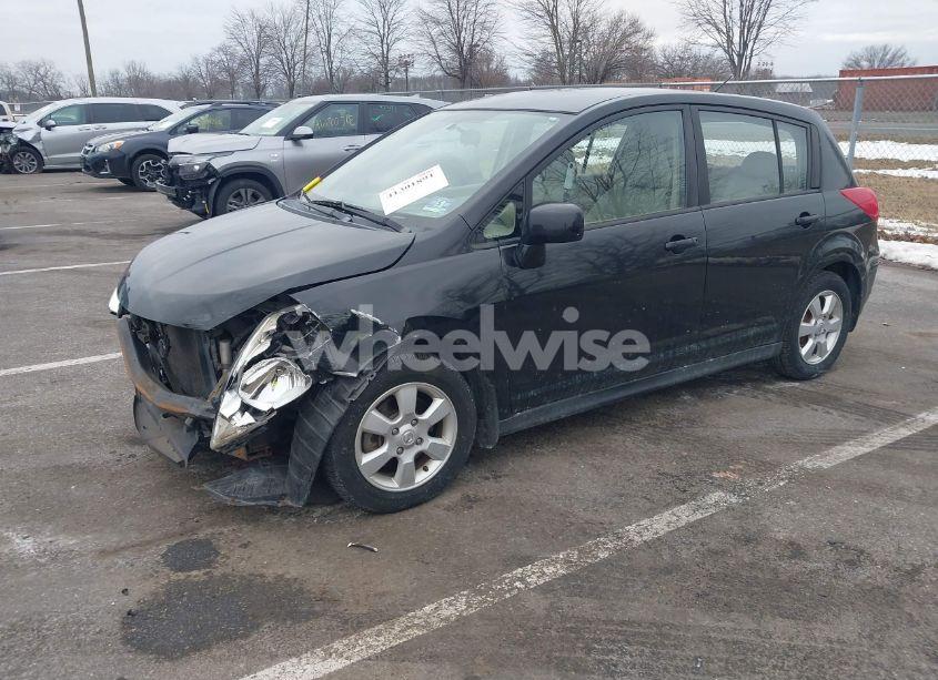 Photo 2 of 2007 Nissan Versa 1.8SL (VIN 3N1BC13E37L378102)