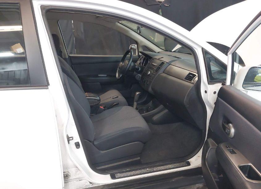 Photo 5 of 2007 Nissan Versa 1.8SL (VIN 3N1BC13E37L388564)