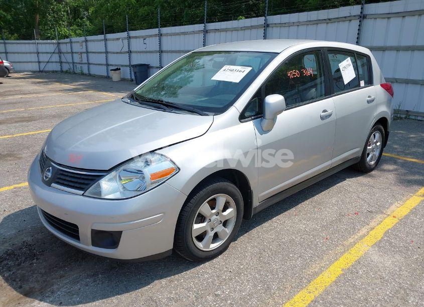 Photo 2 of 2007 Nissan Versa 1.8SL (VIN 3N1BC13E37L449721)