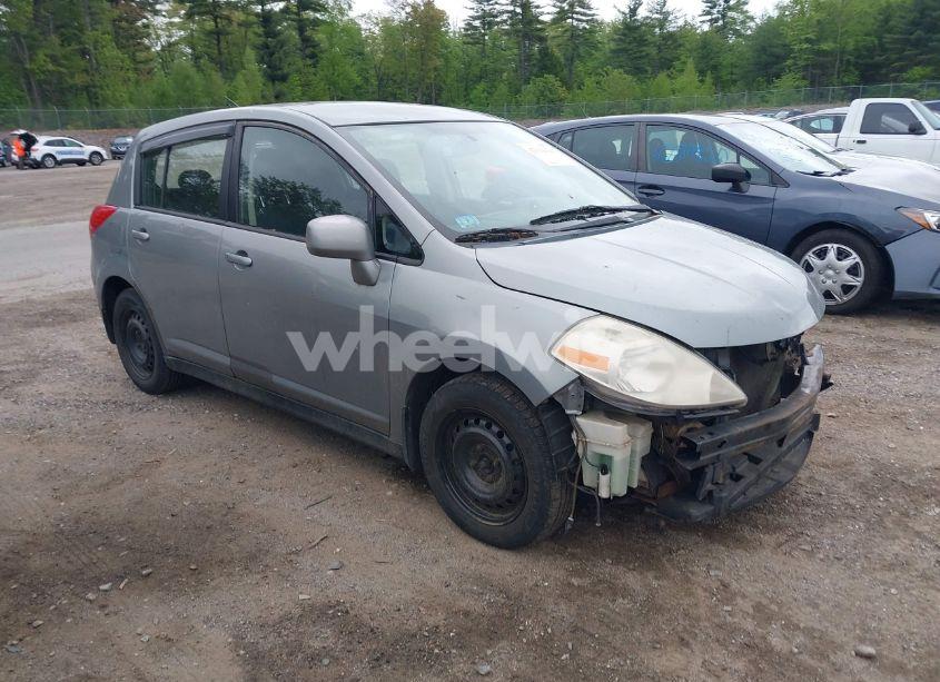 2008 Nissan Versa 1.8S (VIN 3N1BC13E38L428627) main photo