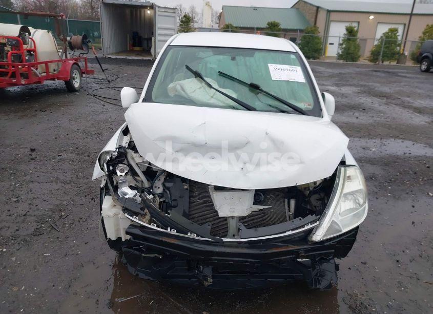 Photo 6 of 2008 Nissan Versa 1.8S (VIN 3N1BC13E38L445556)