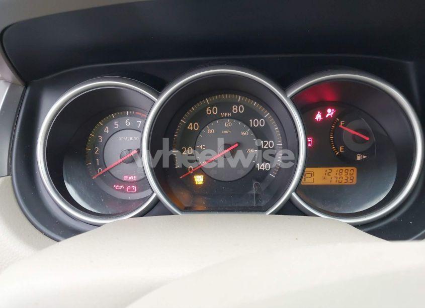 Photo 7 of 2008 Nissan Versa 1.8S (VIN 3N1BC13E38L445556)