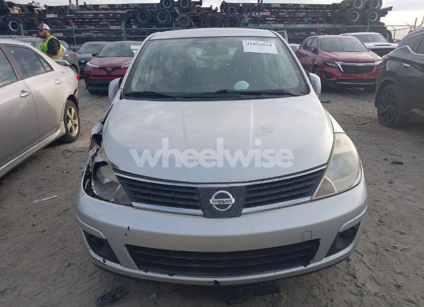 Photo 12 of 2009 Nissan Versa 1.8S (VIN 3N1BC13E39L352232)