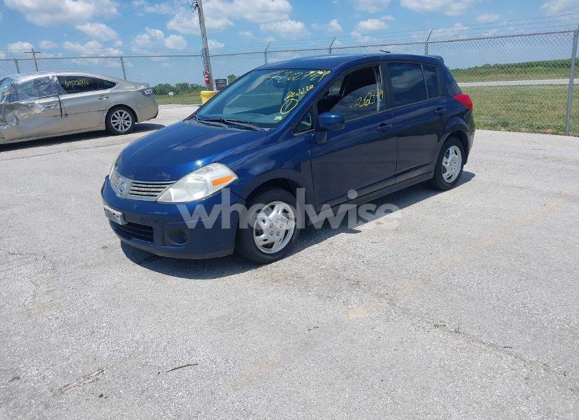Photo 2 of 2009 Nissan Versa 1.8S (VIN 3N1BC13E39L357379)