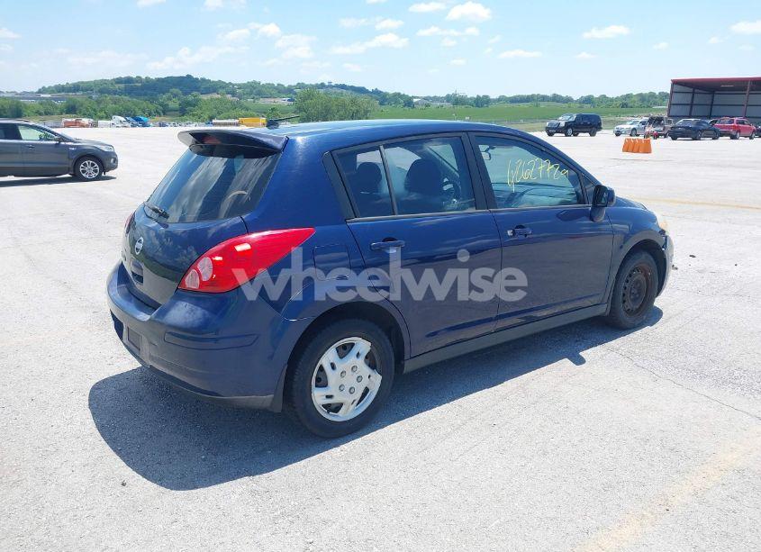 Photo 4 of 2009 Nissan Versa 1.8S (VIN 3N1BC13E39L357379)