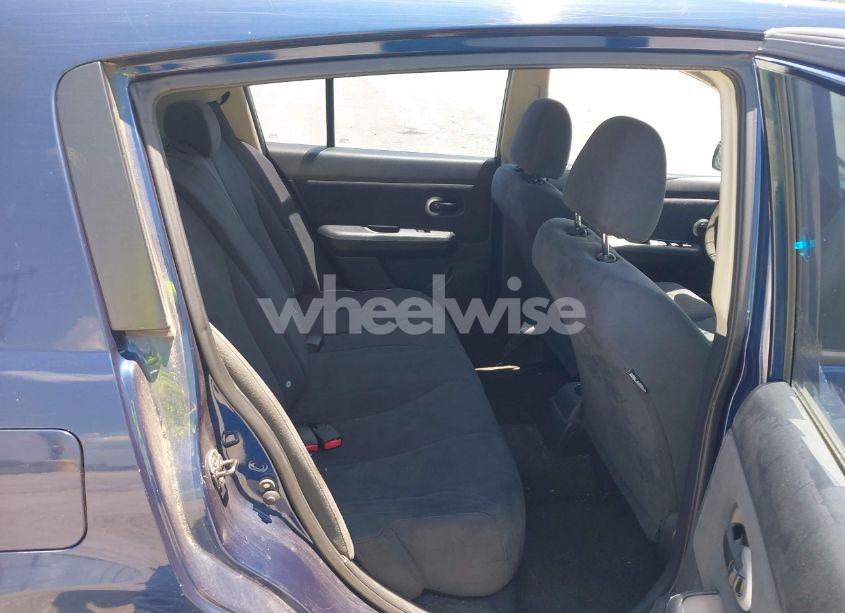 Photo 8 of 2009 Nissan Versa 1.8S (VIN 3N1BC13E39L357379)