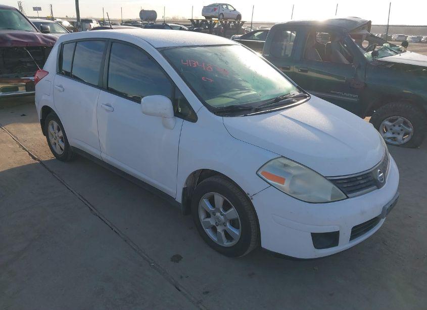 2009 Nissan Versa 1.8SL (VIN 3N1BC13E39L380015) main photo