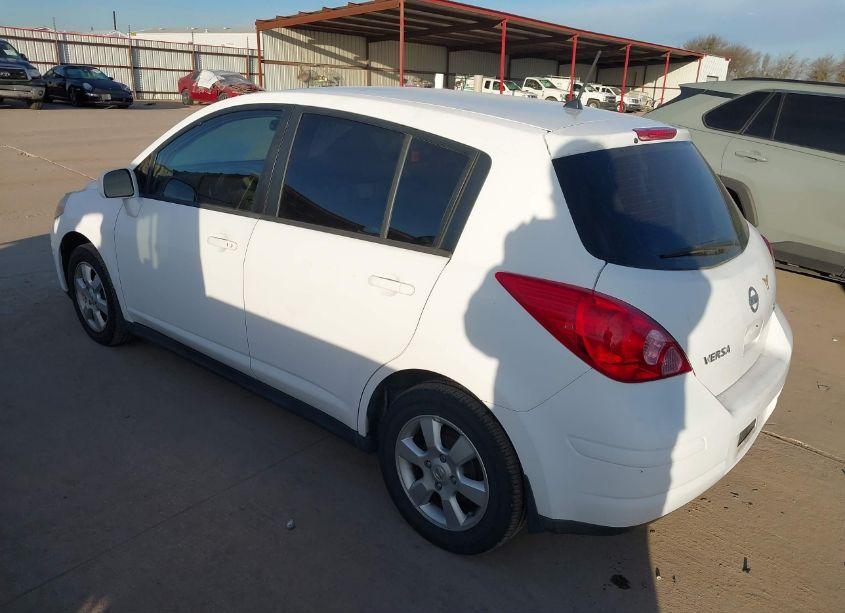 Photo 3 of 2009 Nissan Versa 1.8SL (VIN 3N1BC13E39L380015)