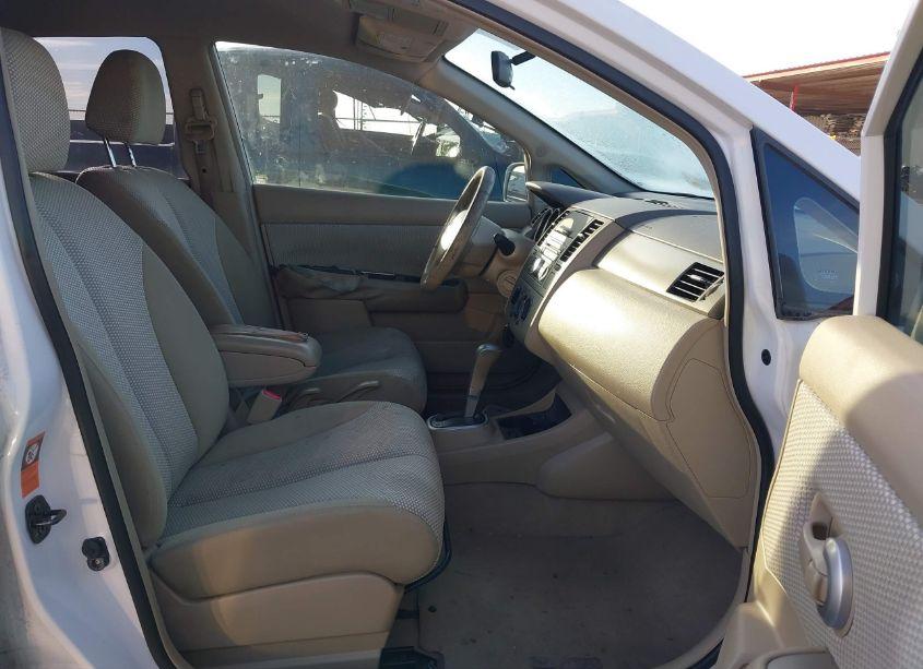 Photo 5 of 2009 Nissan Versa 1.8SL (VIN 3N1BC13E39L380015)