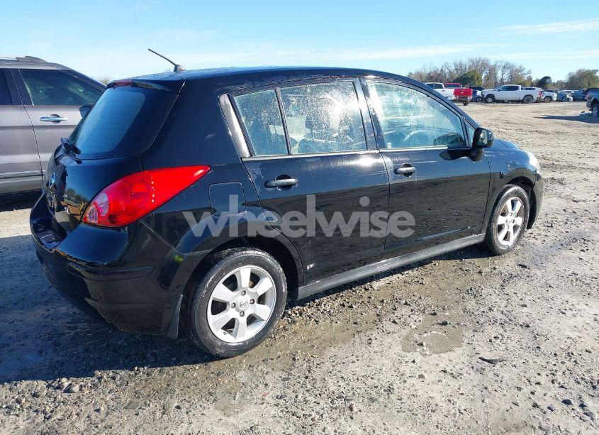 Photo 4 of 2009 Nissan Versa 1.8SL (VIN 3N1BC13E39L393136)