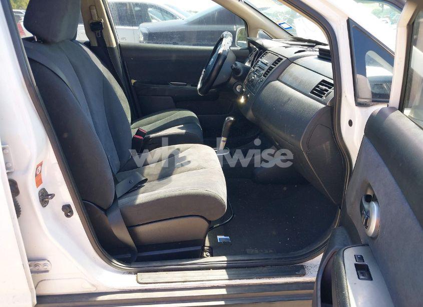 Photo 5 of 2009 Nissan Versa 1.8S (VIN 3N1BC13E39L464089)