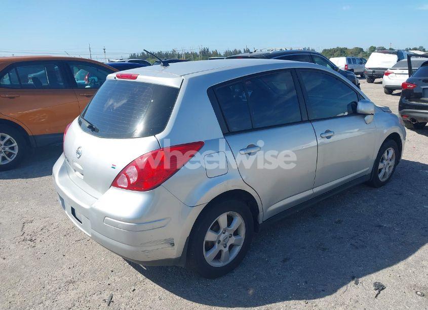 Photo 4 of 2009 Nissan Versa 1.8S (VIN 3N1BC13E39L474041)