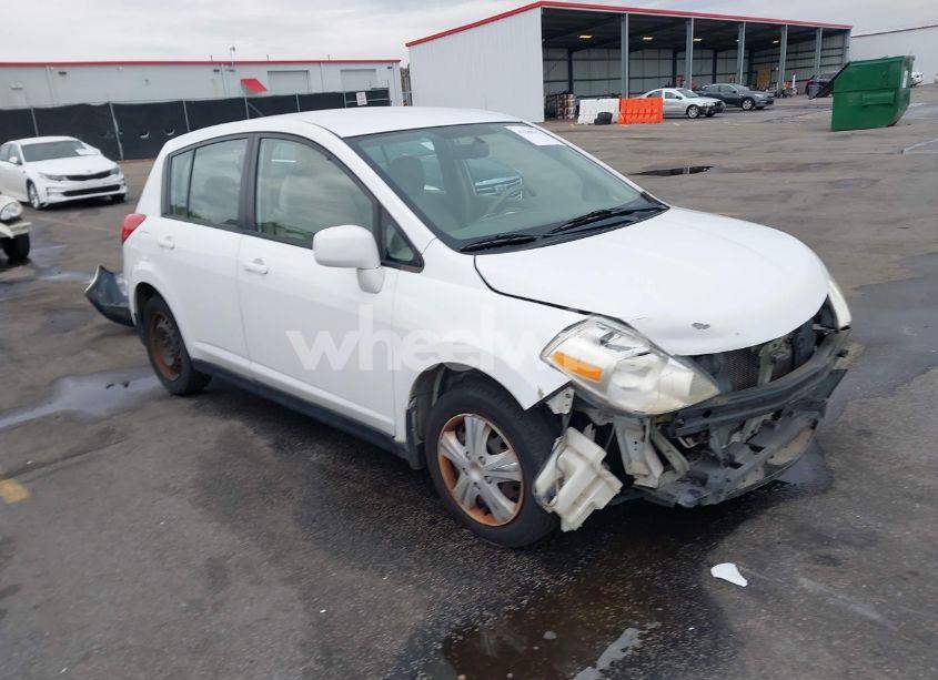 2009 Nissan Versa 1.8S (VIN 3N1BC13E39L481376) main photo