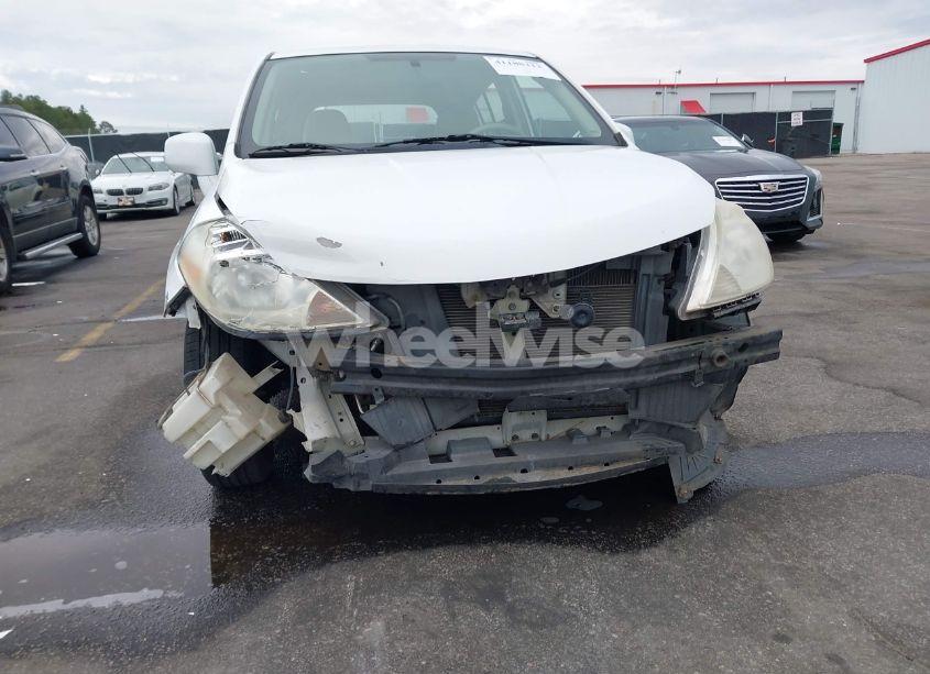 Photo 6 of 2009 Nissan Versa 1.8S (VIN 3N1BC13E39L481376)