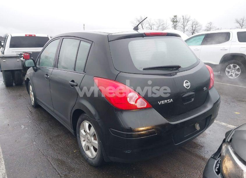 Photo 3 of 2007 Nissan Versa 1.8SL (VIN 3N1BC13E47L445225)