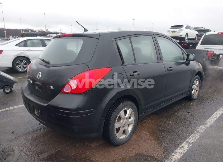 Photo 4 of 2007 Nissan Versa 1.8SL (VIN 3N1BC13E47L445225)