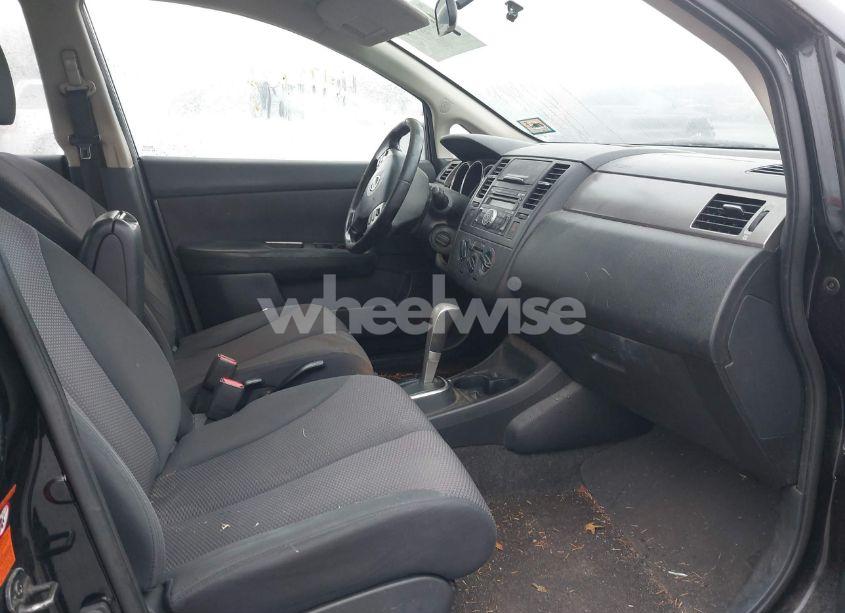 Photo 5 of 2007 Nissan Versa 1.8SL (VIN 3N1BC13E47L445225)