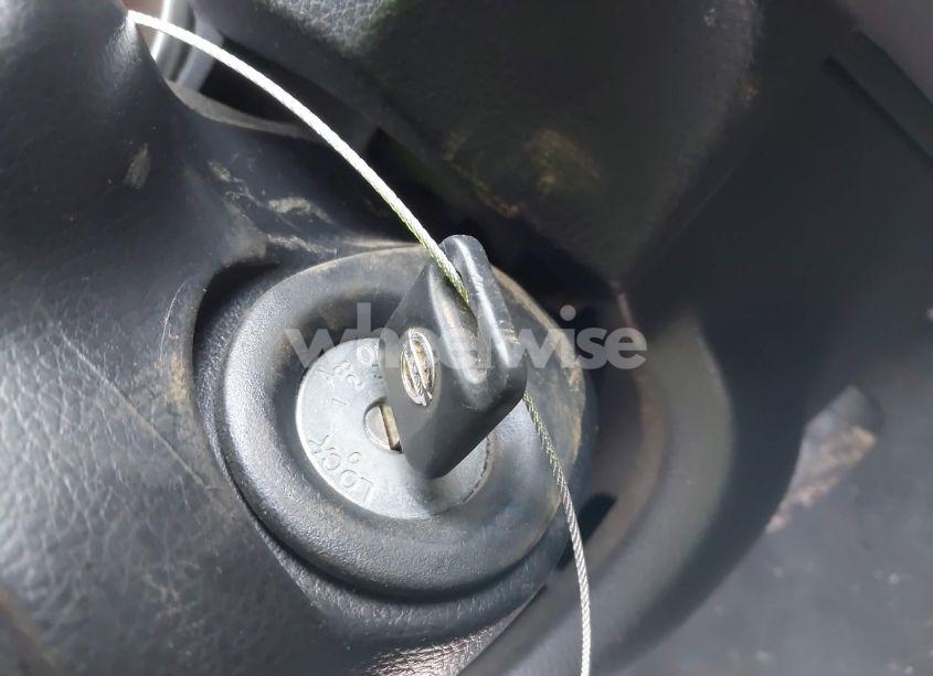 Photo 11 of 2008 Nissan Versa 1.8S (VIN 3N1BC13E48L368843)