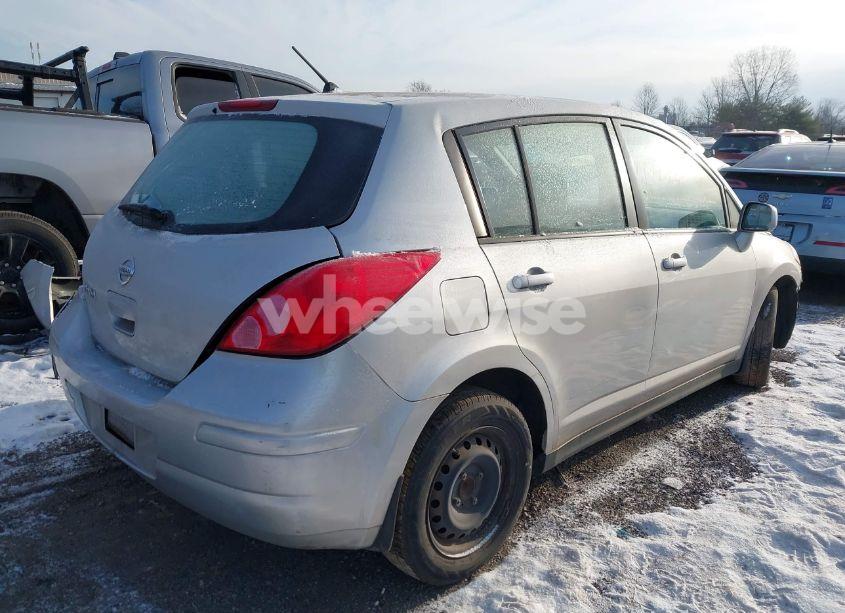 Photo 4 of 2008 Nissan Versa 1.8S (VIN 3N1BC13E48L368843)