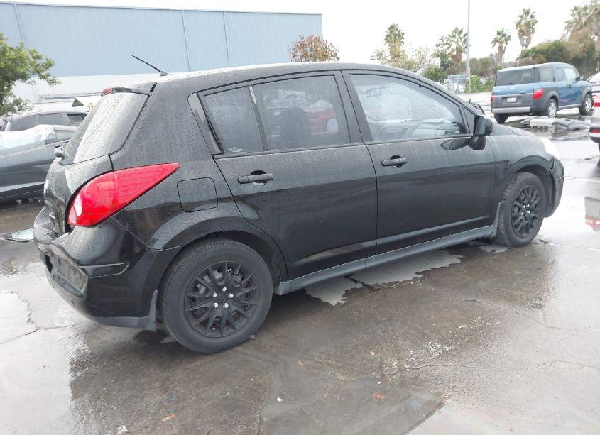 Photo 4 of 2008 Nissan Versa 1.8S (VIN 3N1BC13E48L388204)
