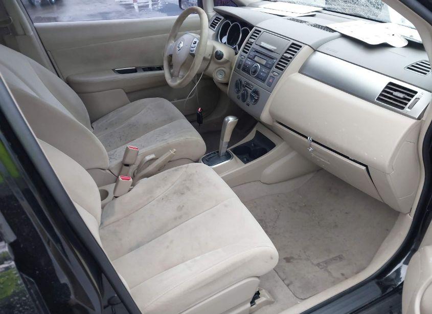 Photo 5 of 2008 Nissan Versa 1.8S (VIN 3N1BC13E48L388204)