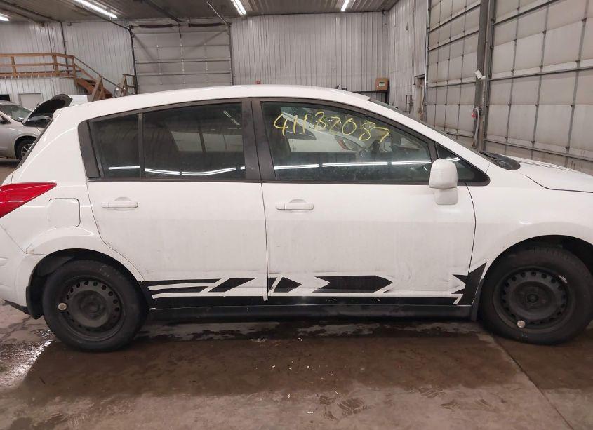 Photo 13 of 2008 Nissan Versa 1.8S (VIN 3N1BC13E48L419564)