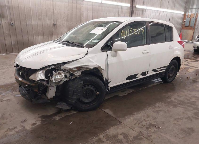 Photo 2 of 2008 Nissan Versa 1.8S (VIN 3N1BC13E48L419564)