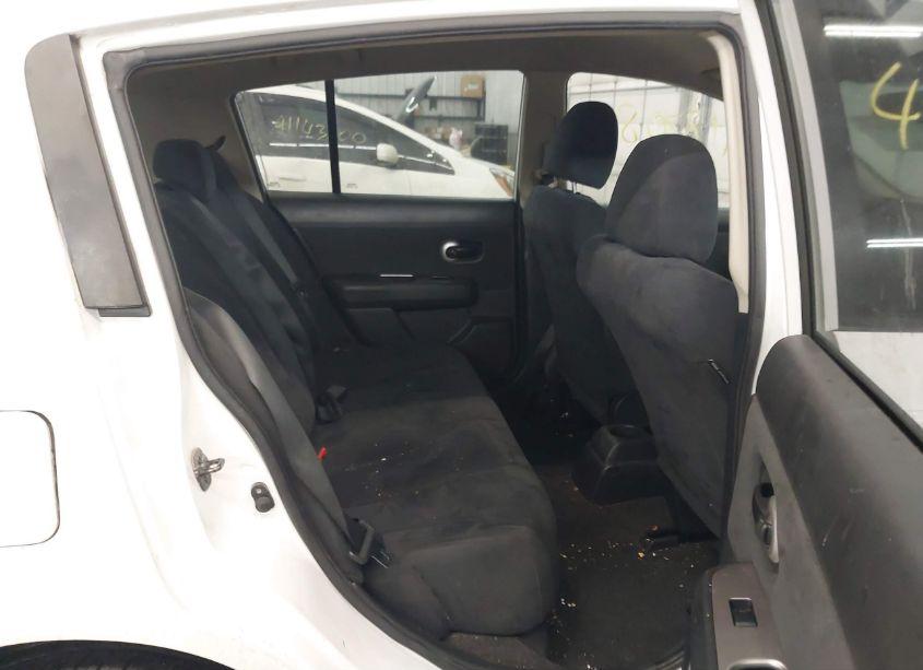 Photo 8 of 2008 Nissan Versa 1.8S (VIN 3N1BC13E48L419564)