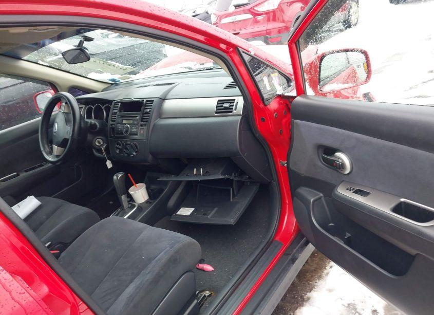 Photo 5 of 2008 Nissan Versa 1.8S (VIN 3N1BC13E48L462513)