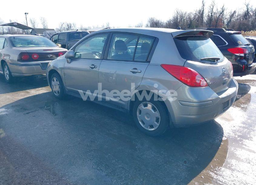 Photo 3 of 2009 Nissan Versa 1.8S (VIN 3N1BC13E49L415323)