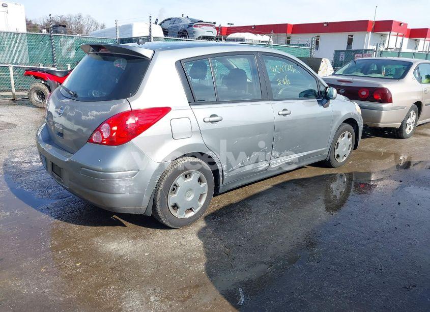 Photo 4 of 2009 Nissan Versa 1.8S (VIN 3N1BC13E49L415323)