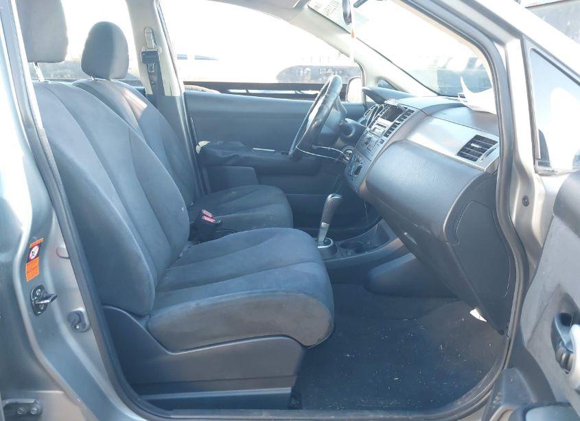 Photo 5 of 2009 Nissan Versa 1.8S (VIN 3N1BC13E49L421171)