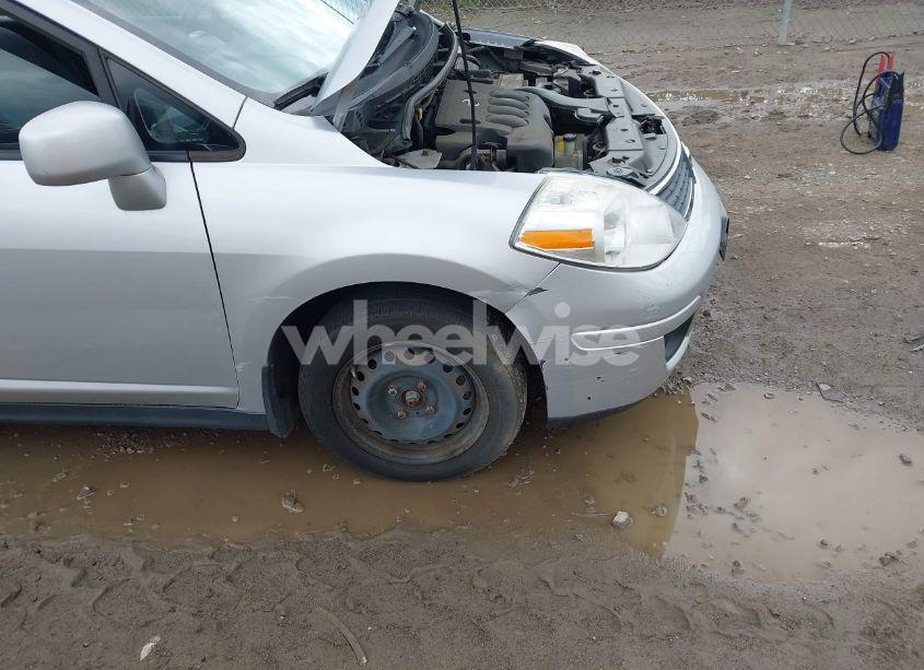 Photo 6 of 2009 Nissan Versa 1.8S (VIN 3N1BC13E49L426628)