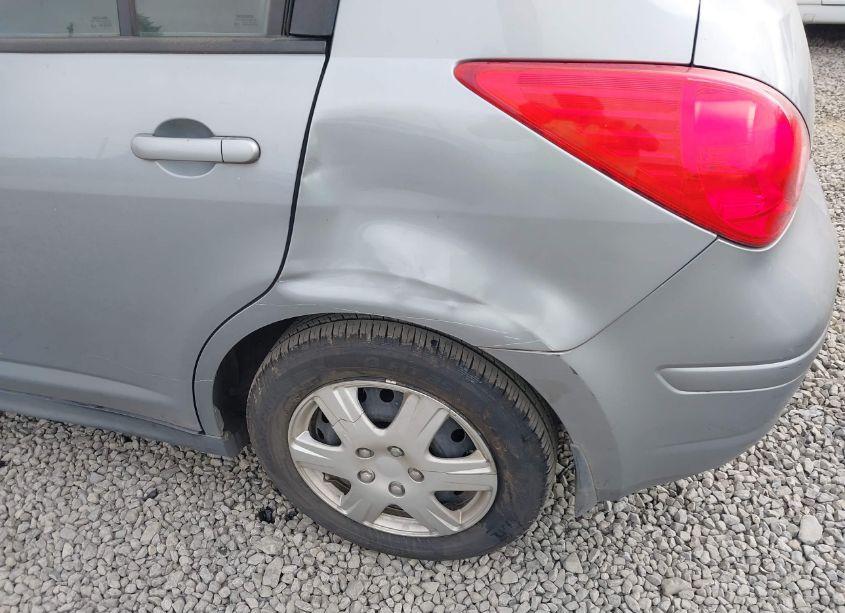 Photo 12 of 2009 Nissan Versa 1.8S (VIN 3N1BC13E49L499790)