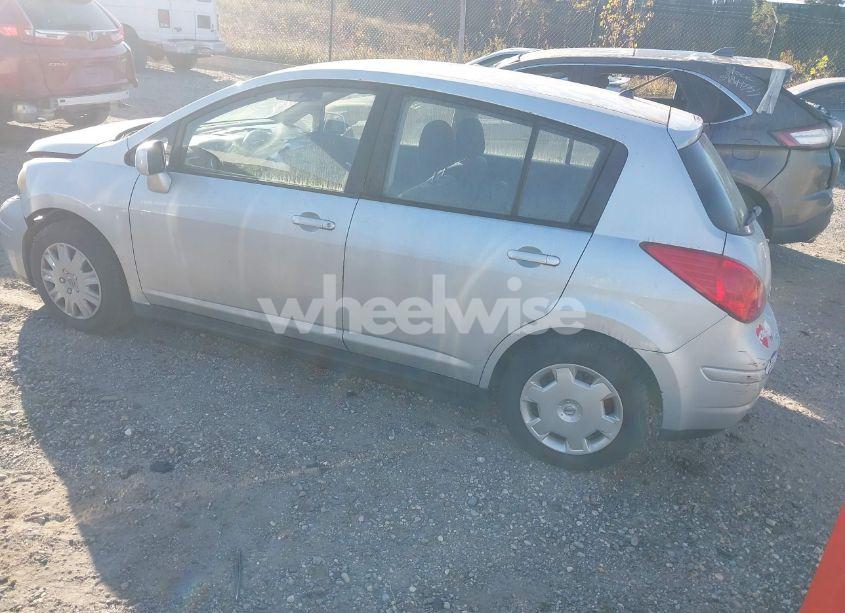 Photo 3 of 2007 Nissan Versa 1.8S (VIN 3N1BC13E57L376903)