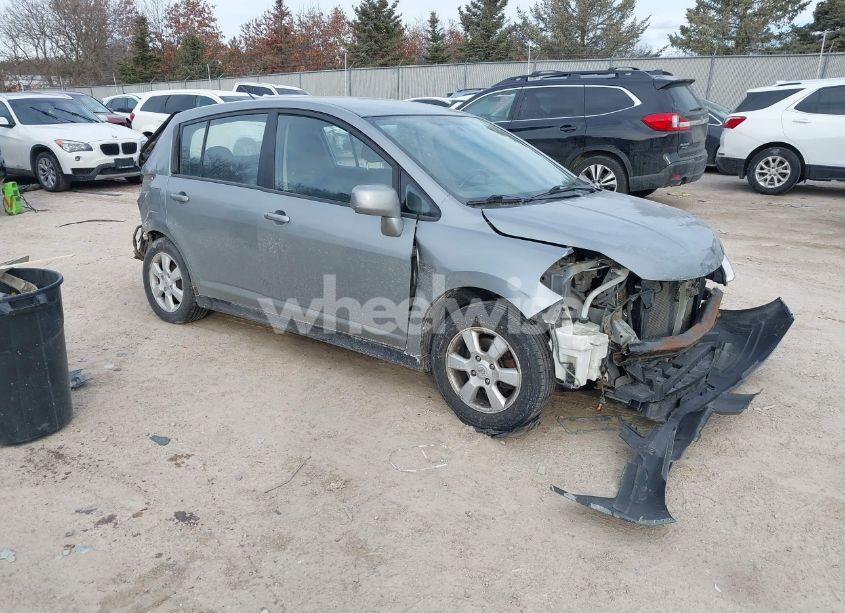 2007 Nissan Versa 1.8SL (VIN 3N1BC13E57L379798) main photo