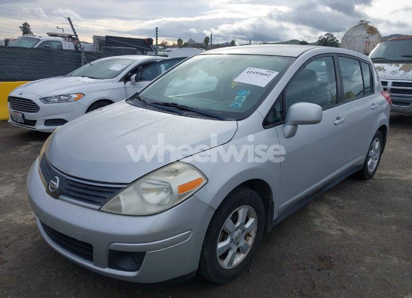 Photo 2 of 2007 Nissan Versa 1.8SL (VIN 3N1BC13E57L433908)
