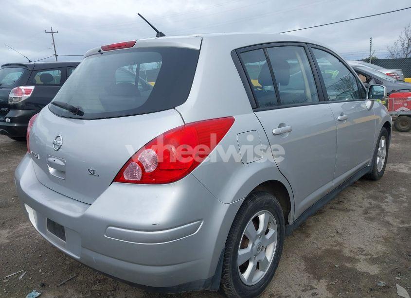 Photo 4 of 2007 Nissan Versa 1.8SL (VIN 3N1BC13E57L433908)