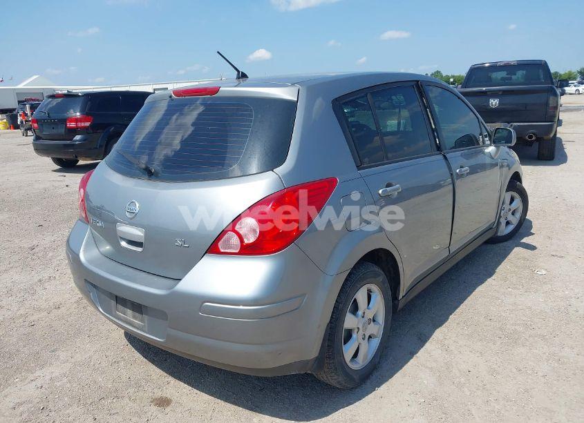 Photo 4 of 2007 Nissan Versa 1.8SL (VIN 3N1BC13E57L447713)