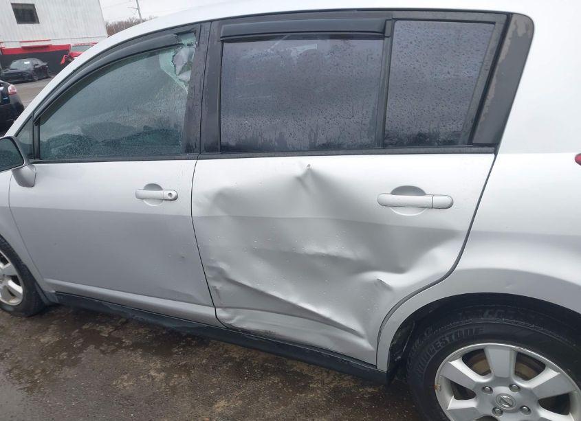 Photo 14 of 2009 Nissan Versa 1.8S (VIN 3N1BC13E59L476258)