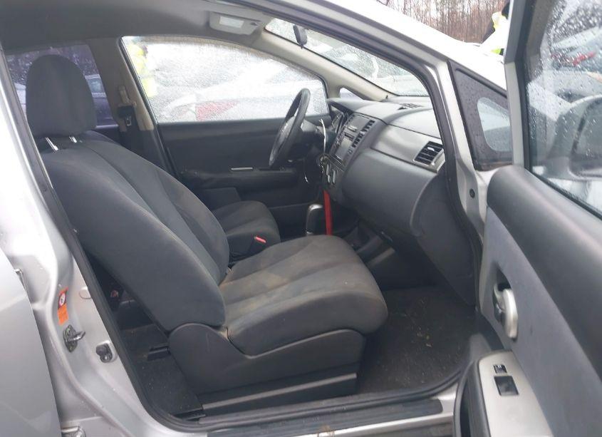 Photo 5 of 2009 Nissan Versa 1.8S (VIN 3N1BC13E59L476258)