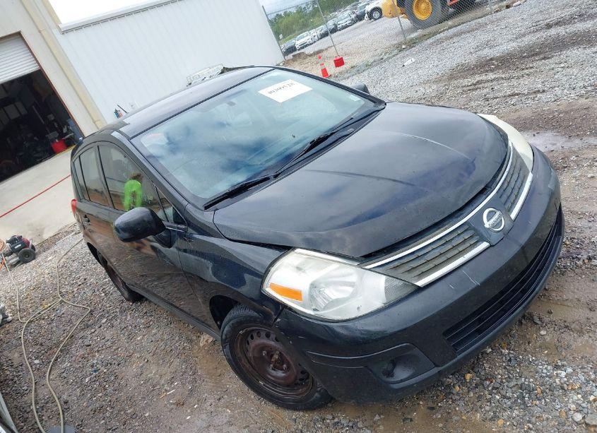 2009 Nissan Versa 1.8S (VIN 3N1BC13E59L490323) main photo